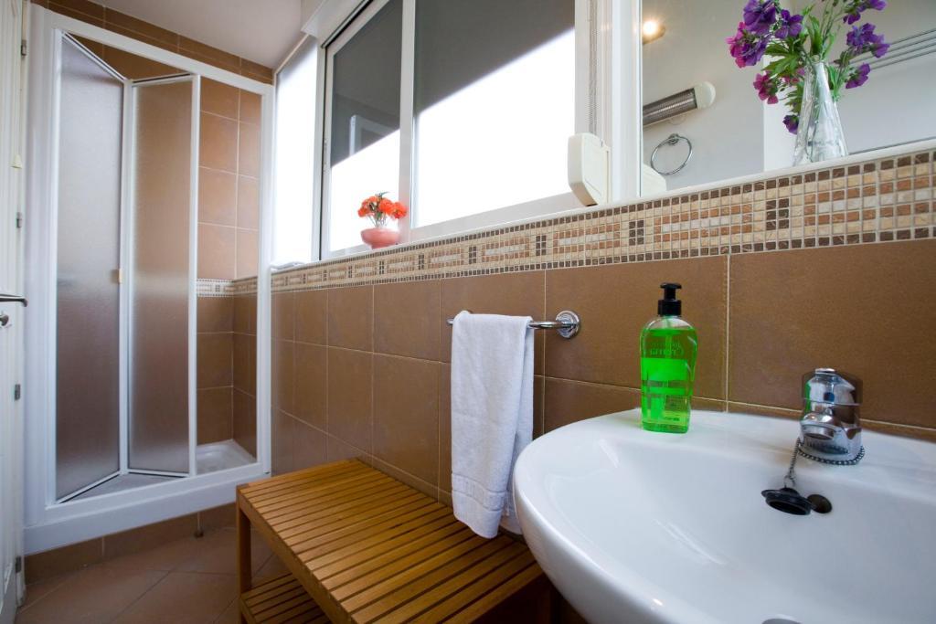 Apartamento Tirso De Molina مدريد الغرفة الصورة