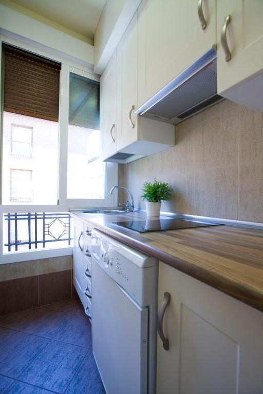 Apartamento Tirso De Molina مدريد الغرفة الصورة