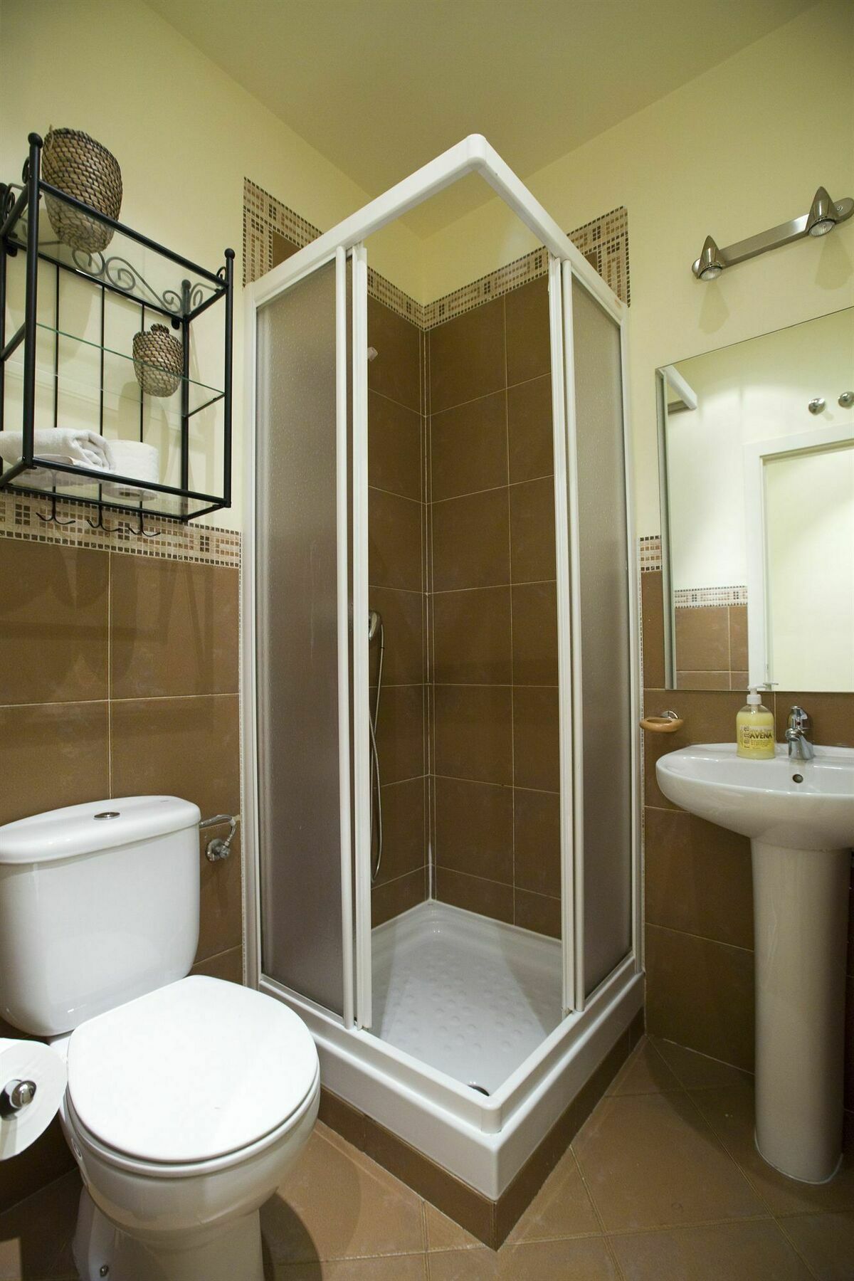 Apartamento Tirso De Molina مدريد المظهر الخارجي الصورة