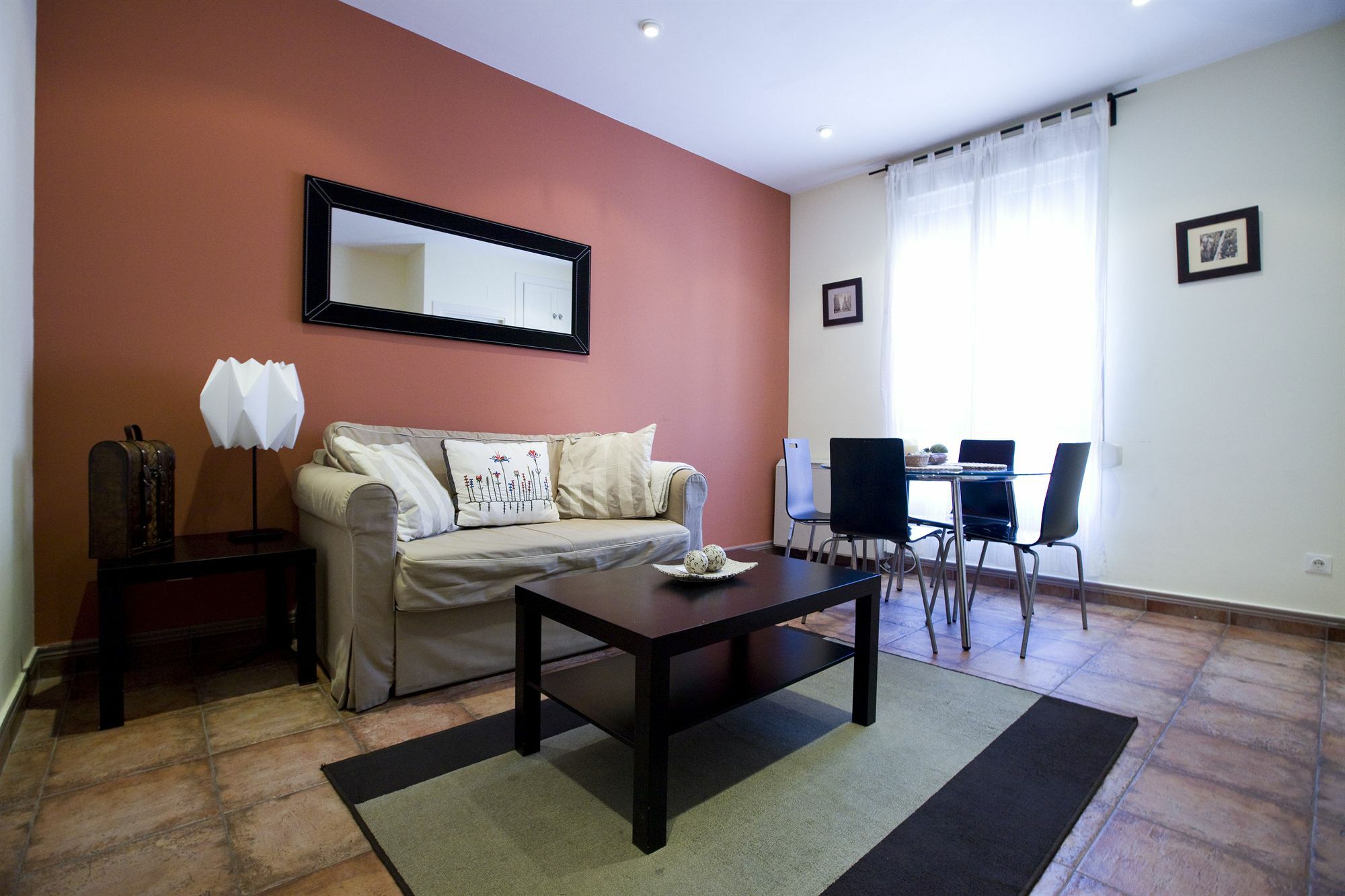 Apartamento Tirso De Molina مدريد المظهر الخارجي الصورة