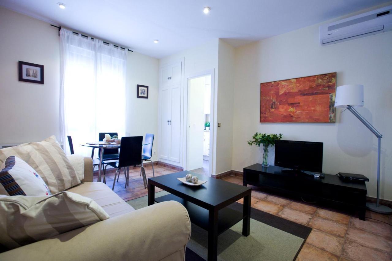 شقة Apartamento Tirso De Molina مدريد الغرفة الصورة