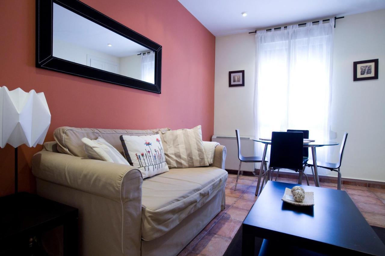 شقة Apartamento Tirso De Molina مدريد الغرفة الصورة