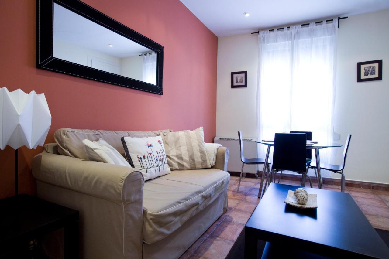 Apartamento Tirso De Molina مدريد الغرفة الصورة